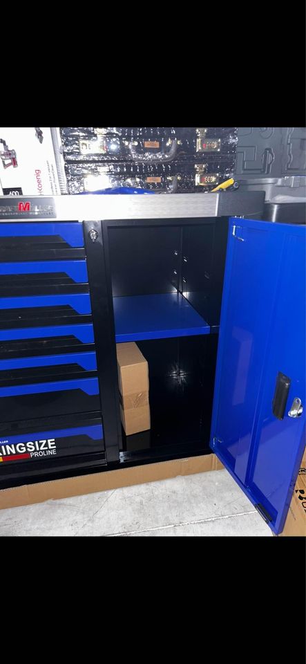 XXL-Werkzeugwagen komplett mit Werkzeugen + Koffer